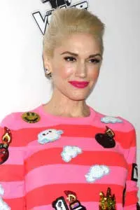 Gwen Stefani home on Hollywood star tour